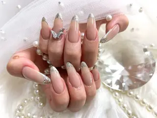 ロング Nailsalon Angeのネイルデザイン