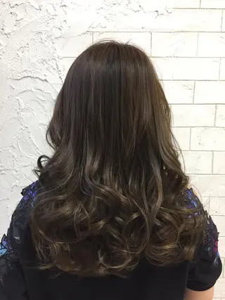 セミロング カラー archange 大井川のヘアスタイル