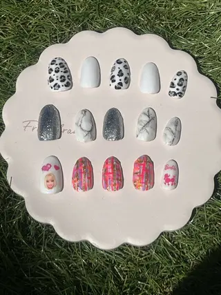 ネイル 川崎 友美のネイルデザイン