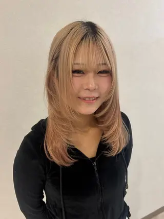 セミロング CHAINON×FeM#所属・名駅/sHiHo/透 明感カラー✨🎀/のヘアスタイル