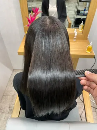 ロング パーマ youres hair はなれ店所属・髪質改善🌸縮毛矯正 専門家💖後藤のヘアスタイル