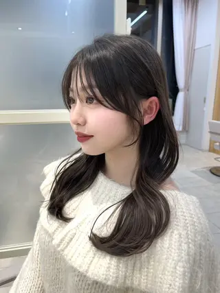 セミロング カラー トイロ武蔵小杉所属・ナチュラル韓国ヘア 🇰🇷塚田凌太のヘアスタイル