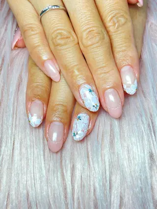 ネイル 井上 さおりのネイルデザイン