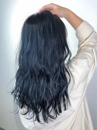 セミロング カラー _WHITE 高槻のヘアスタイル