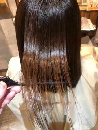 ロング イヤリングカラー Ai 浅草橋店のヘアスタイル