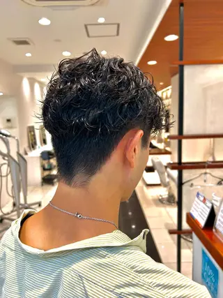 パーマ メンズ オオタ ユイナ🌈のヘアスタイル