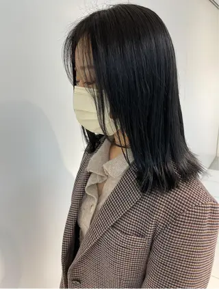 ミディアム カラー 🍮中山詩乃🍮顔 まわりデザイン◎のヘアスタイル