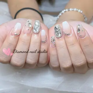 ネイル MoMo 🍓のネイルデザイン