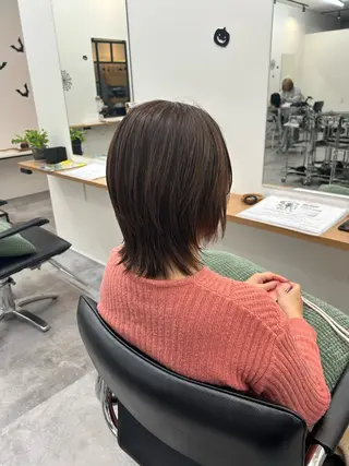 ミディアム 齋藤 真帆のヘアスタイル