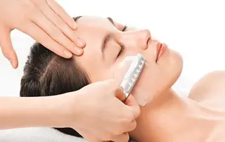 アイブロウ 🟡レディース シェービングサロン/のエステ・リラクイメージ