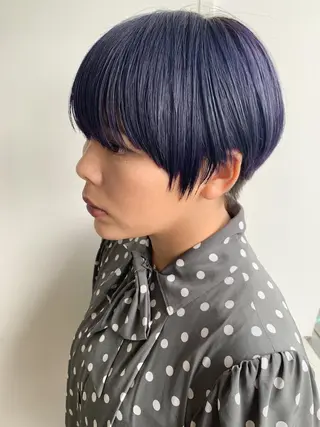 ショート nuu所属・💜ショート💜 ウルフ、ボブ二色亜美のヘアスタイル
