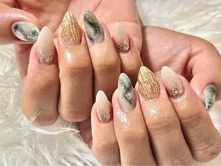 ネイル hohomi .のネイルデザイン