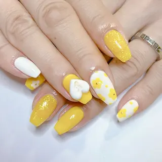 ネイル NOIROUGE所属・NOI ROUGEのネイルデザイン