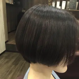 ショート カラー パーマ embrace エンブレイスのヘアスタイル