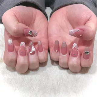 ネイル noir（ﾉｱｰﾙ） 豊田・岡崎￤airiのネイルデザイン