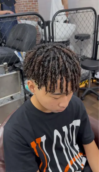 ミディアム Elevate所属・藤岡 斗真のヘアスタイル