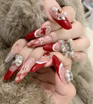 ネイル D-BEAUTY Nailsalonのネイルデザイン