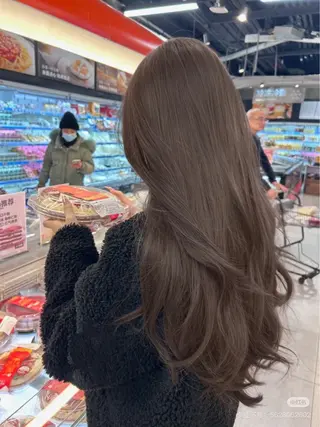 ロング 新宿📍韓国ヘア 🇰🇷透明感カラーのヘアスタイル