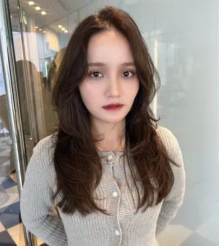 ロング 高山 沙来/レイヤー カット/髪質改善艶髪のヘアスタイル