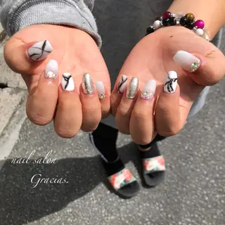 ネイル Gracias. rieのネイルデザイン