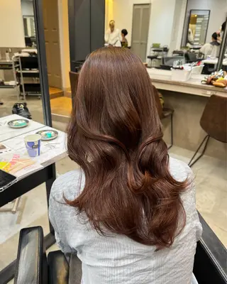 セミロング カラー 韓国ヘア🇰🇷 YUKINAのヘアスタイル