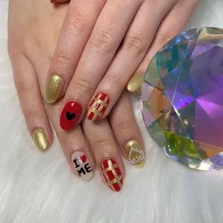 ネイル One'Ness Nail&Eye所属・One'Ness mayuのネイルデザイン
