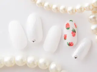 ネイル Tiary Nail Fのネイルデザイン