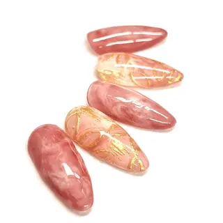 ミディアム ネイル RIONnail(リオンネイル)所属・RIONnail Yurikaのネイルデザイン