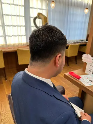 ショート topstylist 遠山康兵のヘアスタイル