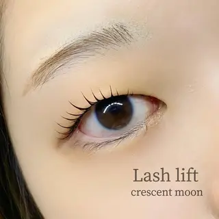 マツエク・マツパ Bella Luna所属・〖那覇/ベラルーナ〗 sanaの眉毛・アイブロウイメージ