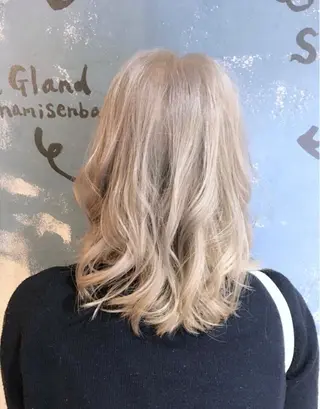 ミディアム カラー ヘアアレンジ ace share salon所属・桑原 祥のヘアスタイル