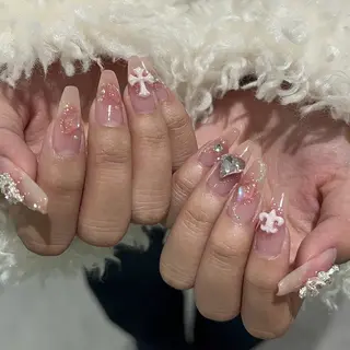 ネイル GO TODAY SHARE SALON 新宿Gratia店所属・RURU nailのネイルデザイン