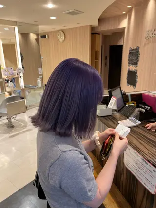 カラー 久永 菫のヘアスタイル