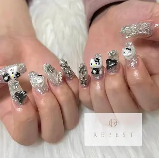 ネイル ❤️💛REBEST 付け放題Nailのネイルデザイン