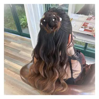 ロング Neoest Log ＋ bell所属・荒川 鈴菜のヘアスタイル