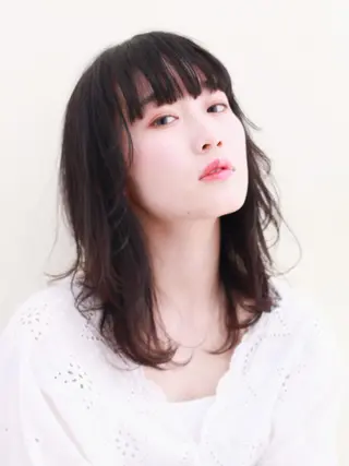 セミロング やまだ まいのヘアスタイル