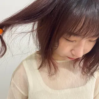 ミディアム 川野 彩海のヘアスタイル