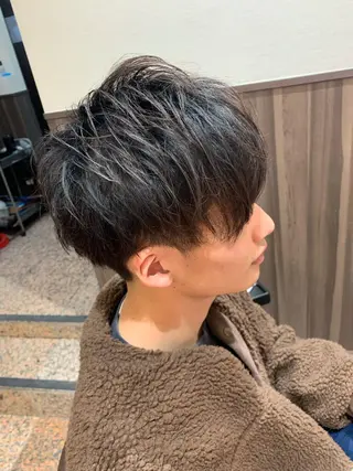 ミディアム ヘアアレンジ メンズ IwAsh中山所属・✂︎中山ブリーチ・ パーマ✂︎露木智也のヘアスタイル