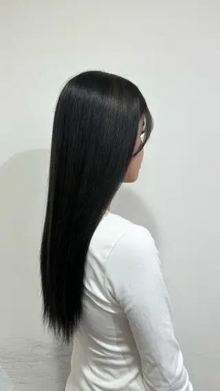 ロング ヴェリーテ所属・🩷仙台/ワンカラー /えれな🩷のヘアスタイル