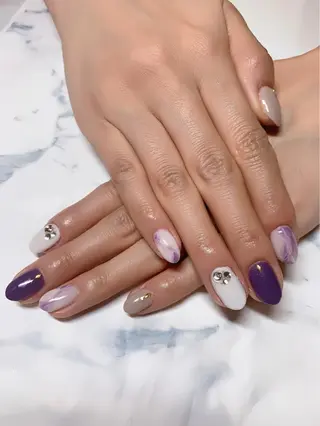 ネイル 菅野 愛花のネイルデザイン