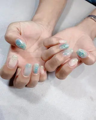 ネイル iiloo aromaworksのネイルデザイン