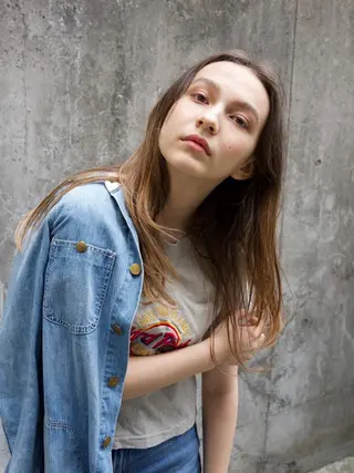 ロング 柳下 涼のヘアスタイル