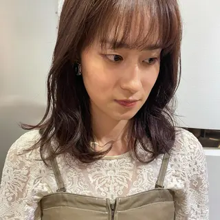 ミディアム カラー ブリーチなしで透け感 暖色カラーボブaoiのヘアスタイル