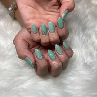 ネイル R nailのネイルデザイン