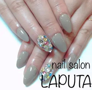 ネイル LAPUTA nailのネイルデザイン