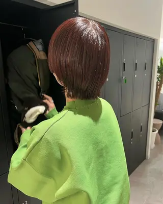 ショート カラー 暗髪カラー🫐パーマ おくだりんかのヘアスタイル