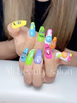 ネイル Ali 新小岩 ネイル専門のネイルデザイン