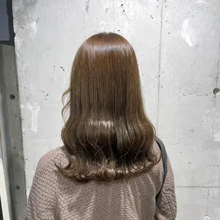 セミロング カラー I'S.横浜所属・赤み消しカラー 🍀JUNKIのヘアスタイル