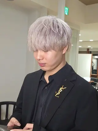 ショート メンズ カラー LYLICK所属・ケアブリーチ特化 same 🦈のヘアスタイル