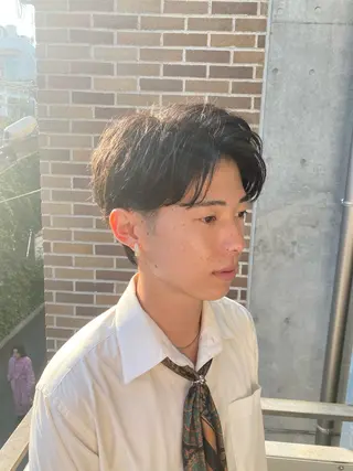 メンズ シャドウパーマ/ 波巻パーマYu-Kiのヘアスタイル